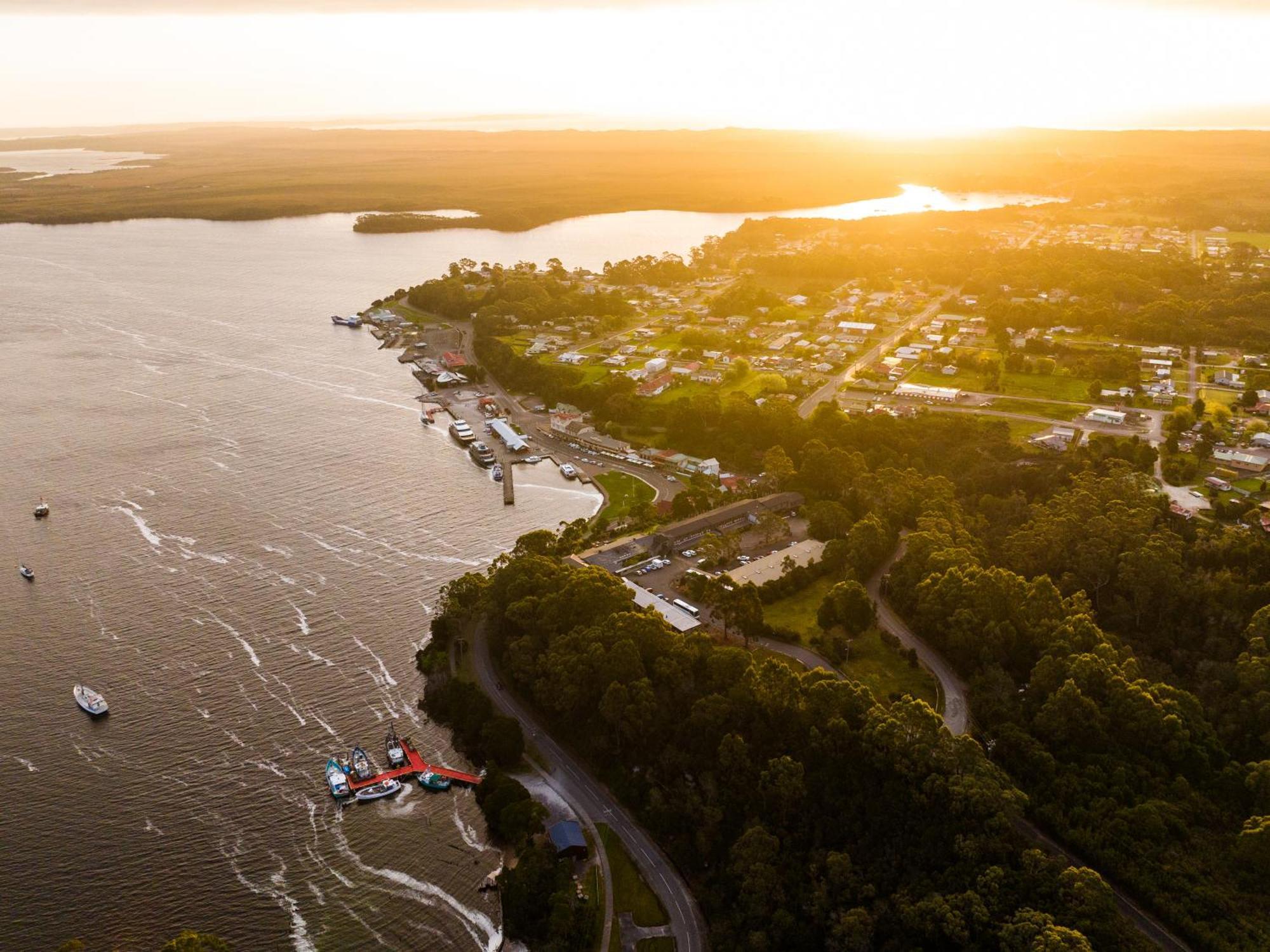 Strahan Village Zewnętrze zdjęcie